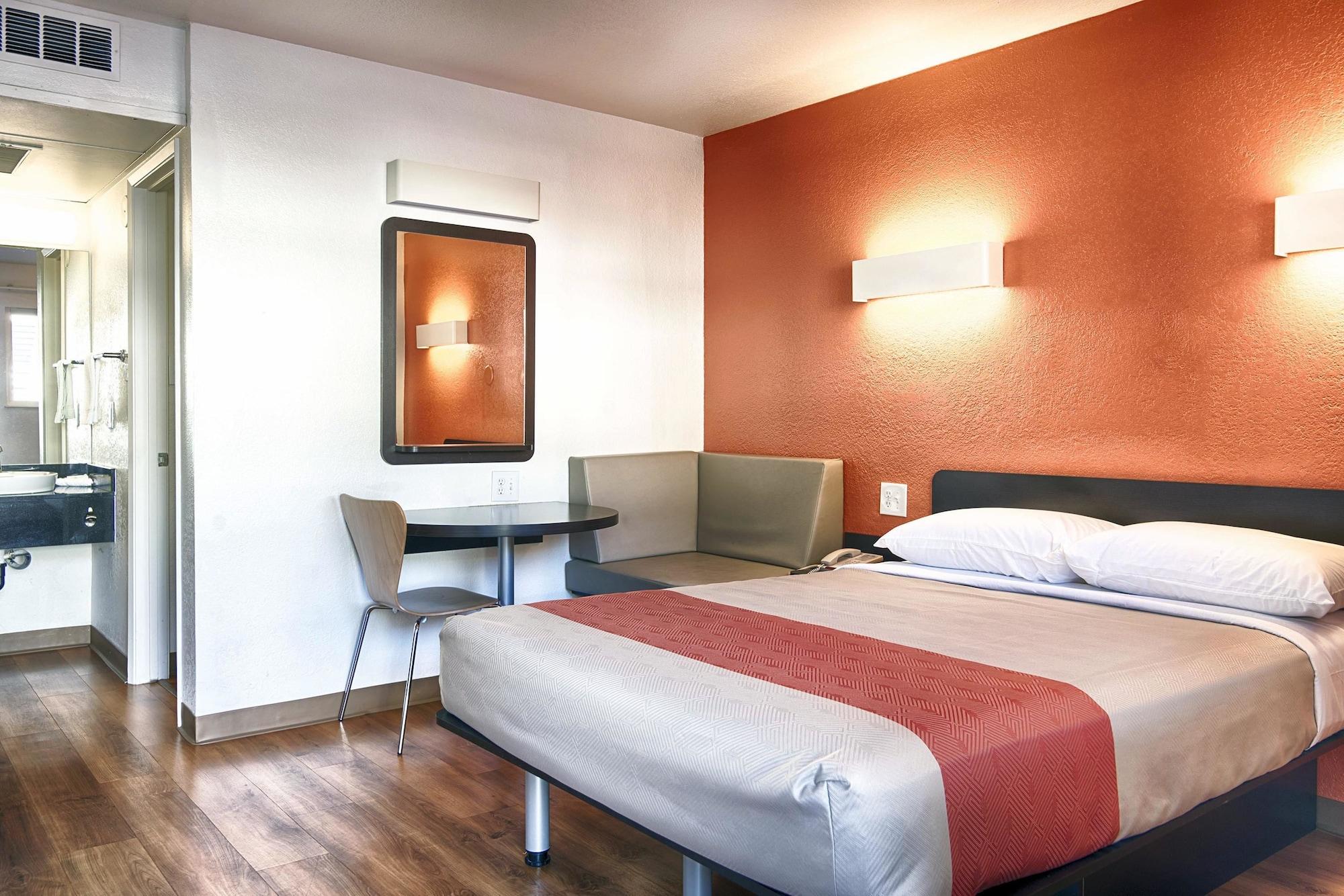 Motel 6-Mammoth Lakes, Ca Bagian luar foto