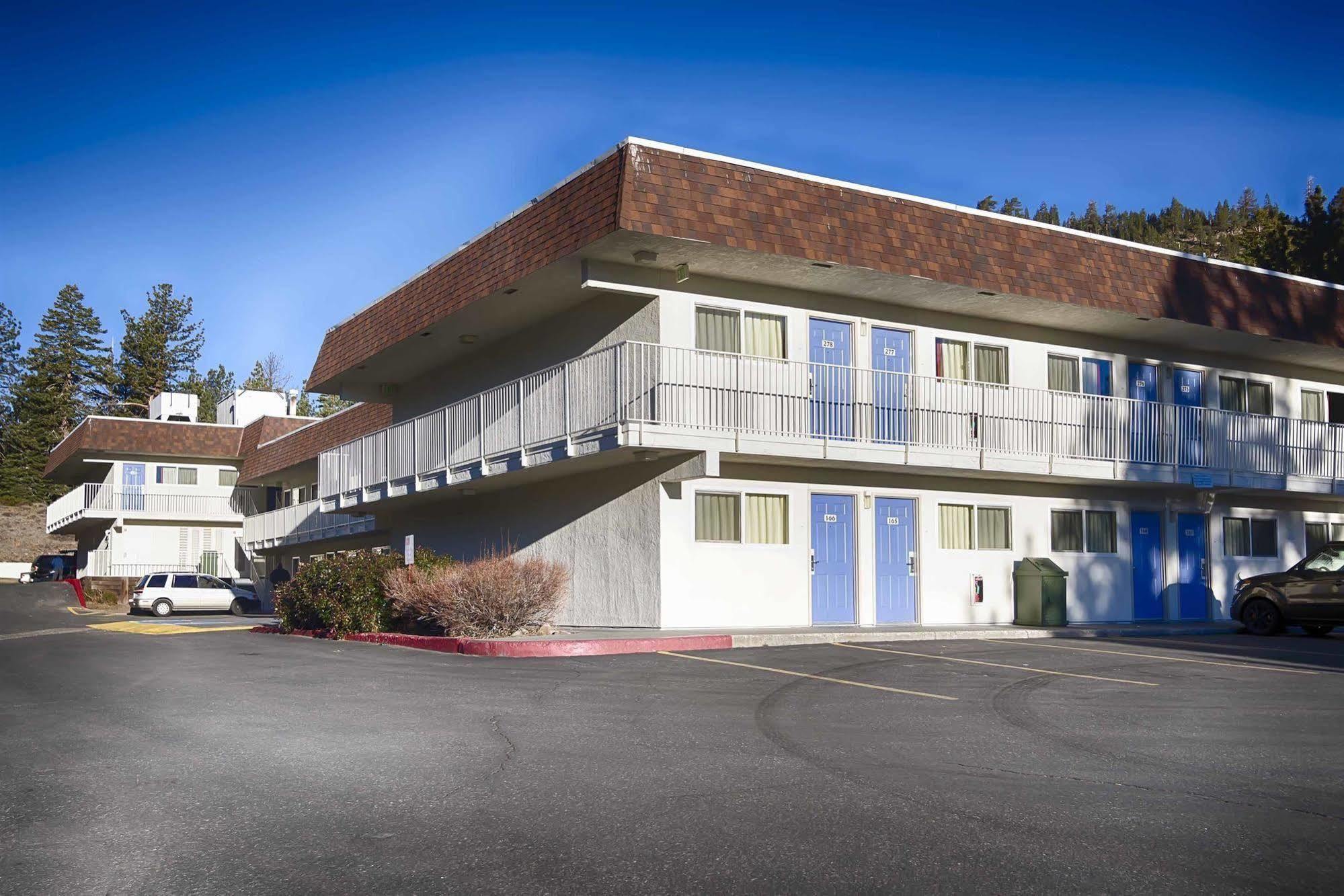Motel 6-Mammoth Lakes, Ca Bagian luar foto