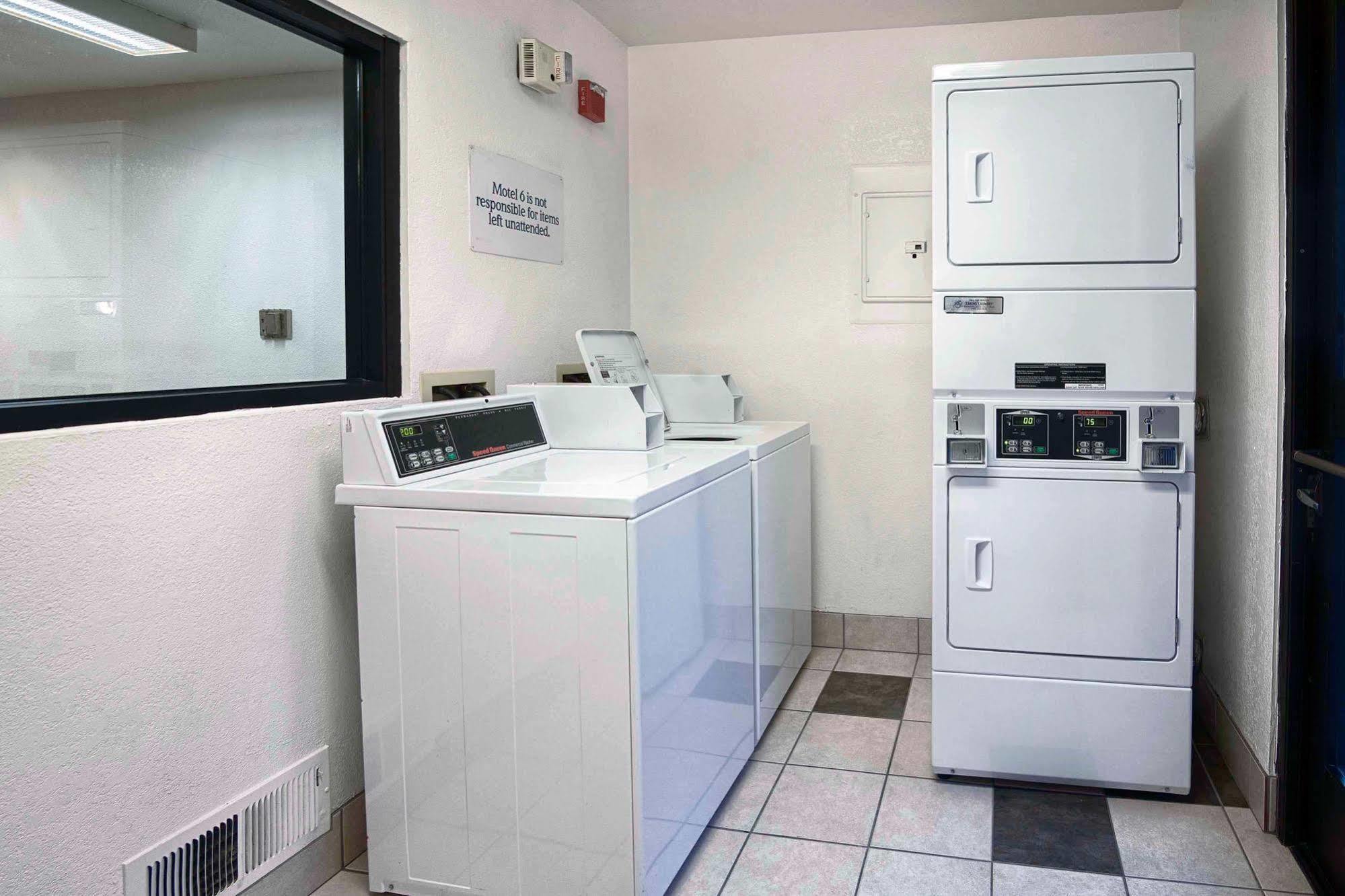 Motel 6-Mammoth Lakes, Ca Bagian luar foto