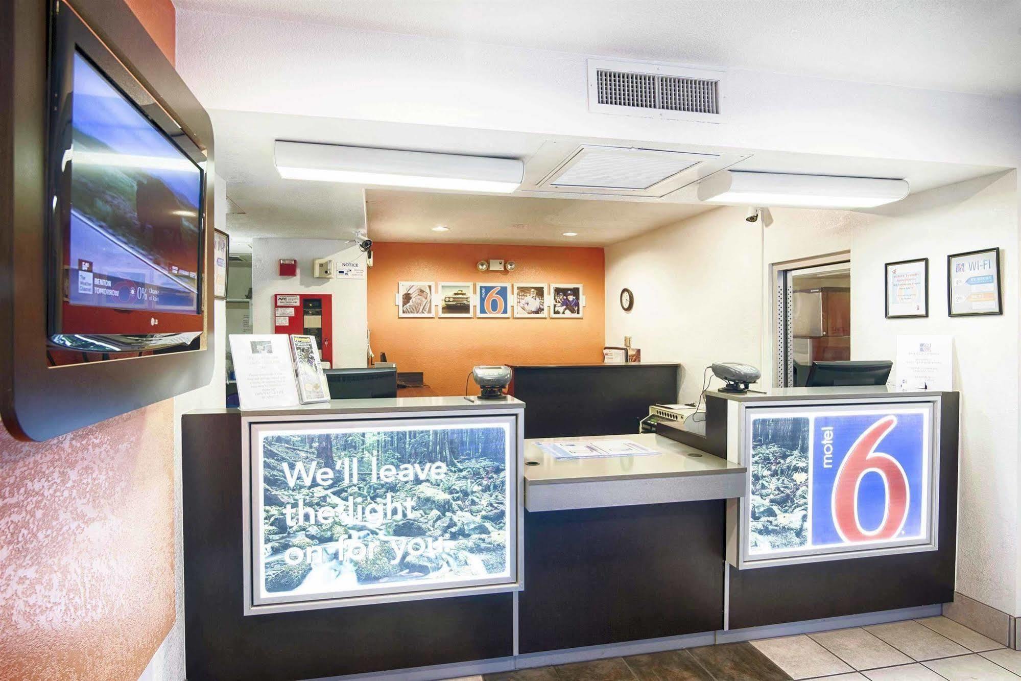 Motel 6-Mammoth Lakes, Ca Bagian luar foto